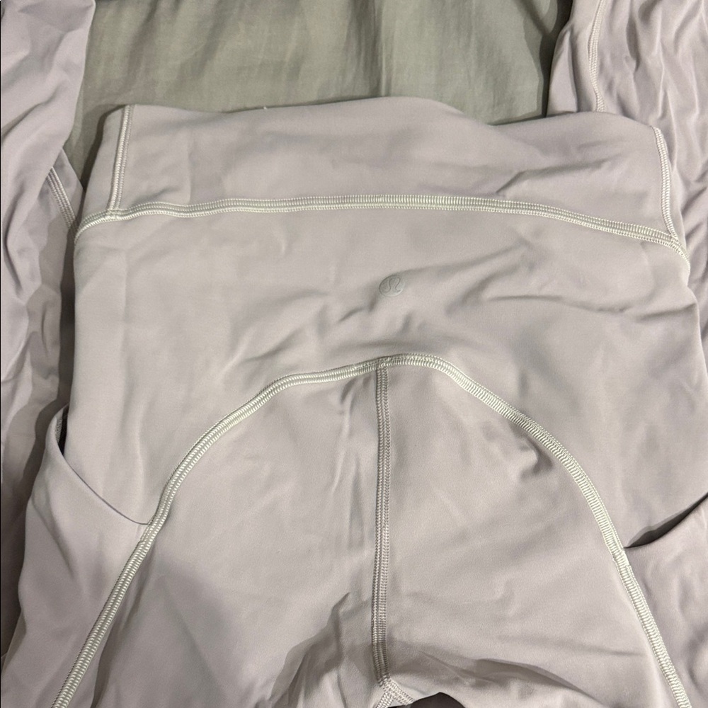 Light Gray LULULEMON Leggings